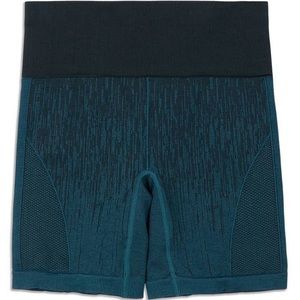 Lululemon sculpt shorts. Dark blue size 10